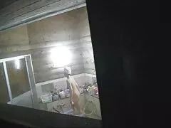 Przynoszą darmowy sxs dziewczynę do siebie