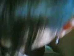 Ubrana bezplatny sex w czerwoną sukienkę Elena Berkova zgadza się mieć siebie z dwoma przystojnymi mężczyznami