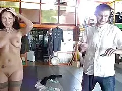 Pozwoliłem mojej żonie zerwać z przyjaciółmi. filmy darmowe o seksie