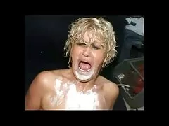 Pierre darmowy film o seksie Wooddman eksplodował.