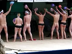 Połyka wszystkie koguty darmowy film o sexie